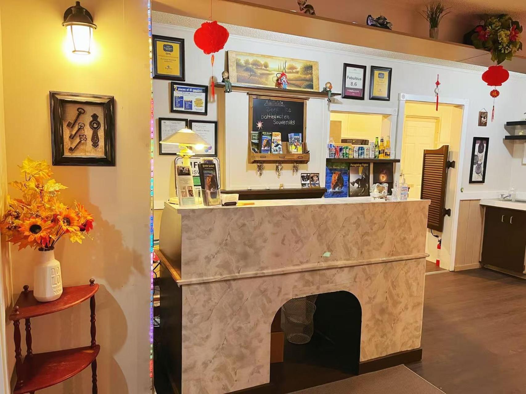 Rivermount Motel Little Fort Ngoại thất bức ảnh