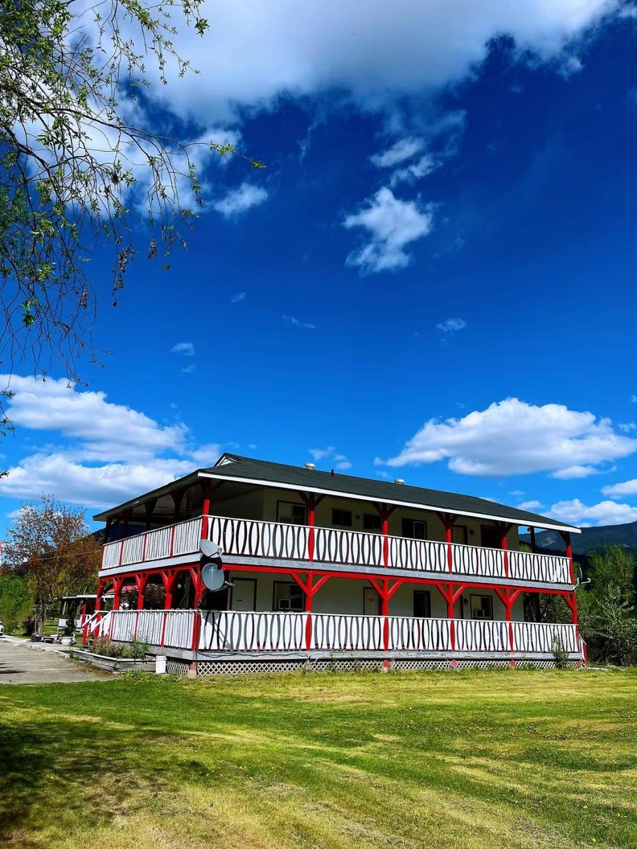 Rivermount Motel Little Fort Ngoại thất bức ảnh